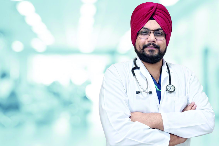 Dr Ripudaman Singh Lubana, Best Laser Surgeon for Piles, Fissure, Best Laparoscopic Surgeon, Medisyn Centre, Mohali, Adesh Hospital, Ambala, Punjab, India